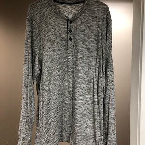 Old Navy Men’s XL Gray Long Sleeve